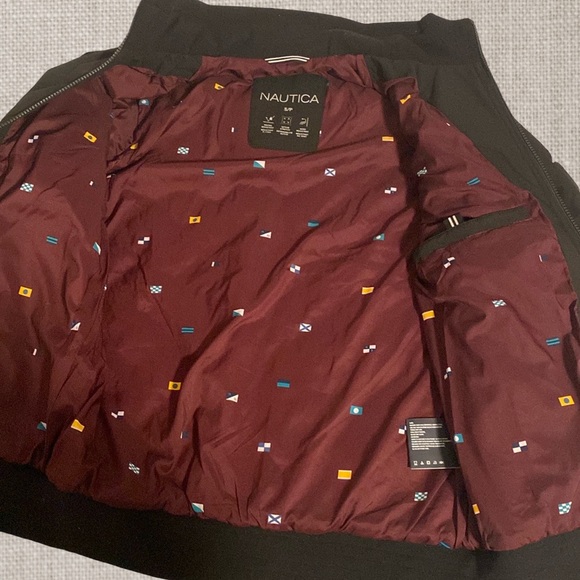 Nautica jacket never used brand new with tags - Picture 3 of 3
